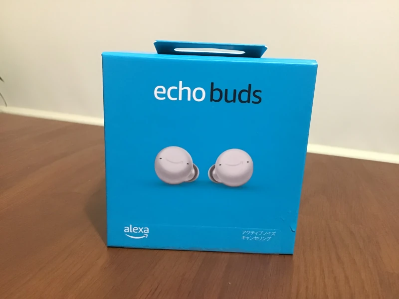 Echo Budsの箱